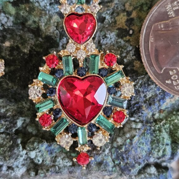 🎀💚❤️Red & Green HEART❤️💚 🎀 Push-Back Post Dangle Earrings - NWOT - Picture 2 of 9